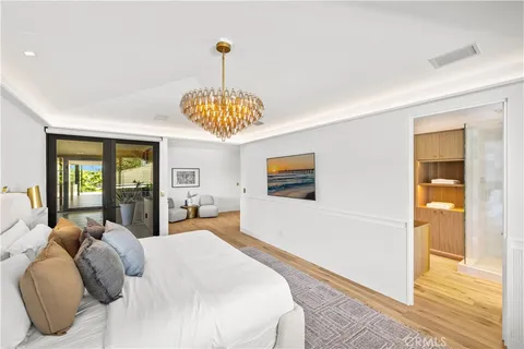$4,695,000 | 1075 Granville Drive, Newport Beach, CA 92660