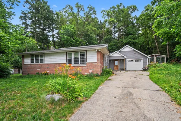 $259,900 | 1519 North Philip Road, Niles, MI 49120