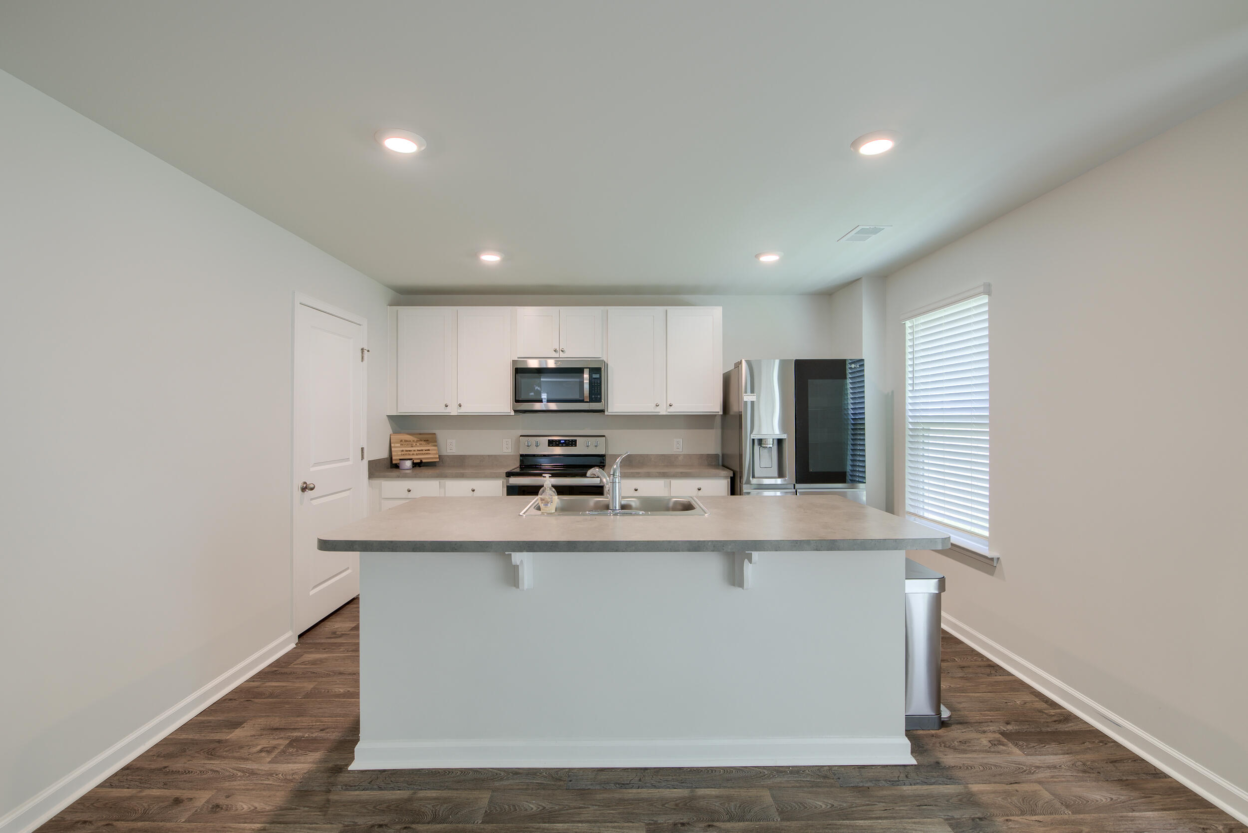 522 Shady Maple Street Moncks Corner, SC 29461 - Photo 35 of 44 _DSC2791-HDR(5)