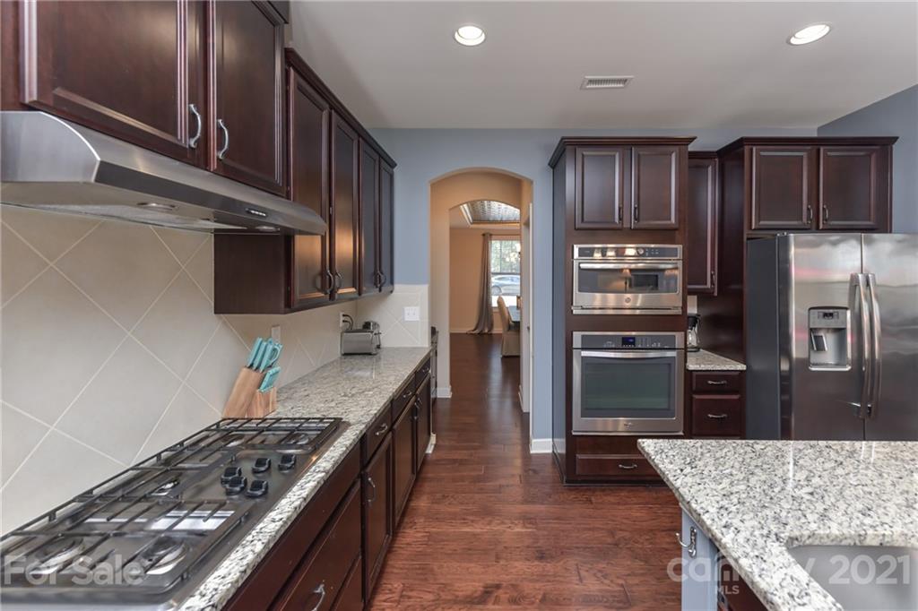 2078 Lometa Road York, SC 29745 - Photo 11 of 36 Gallery Image 11