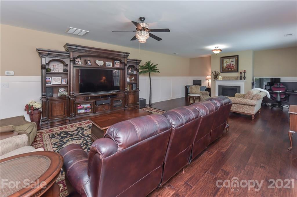 2078 Lometa Road York, SC 29745 - Photo 18 of 36 Gallery Image 18