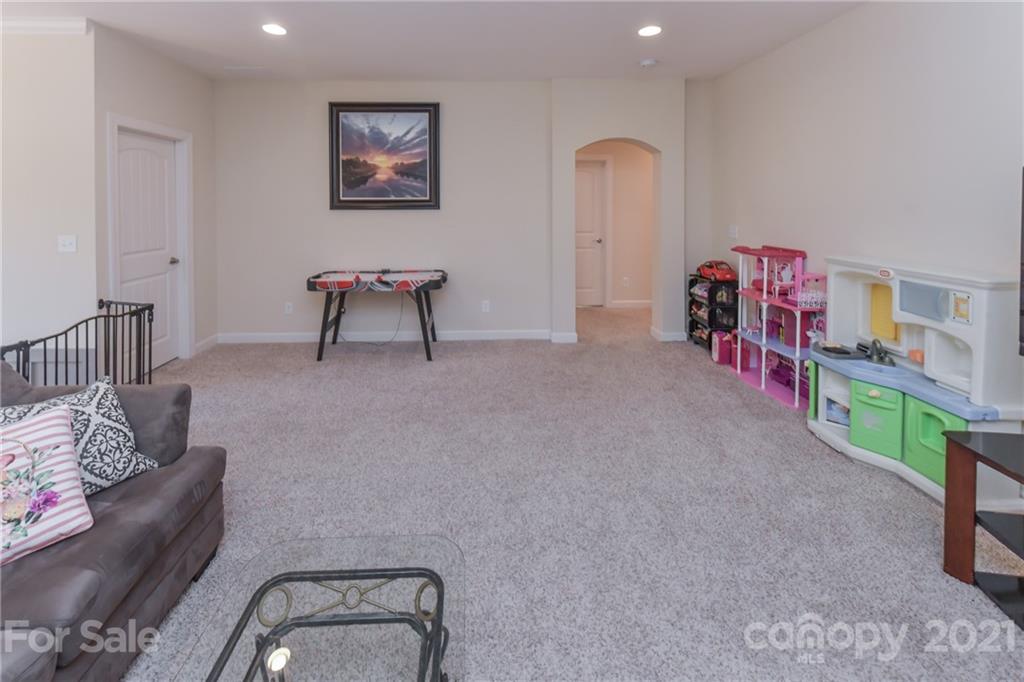 2078 Lometa Road York, SC 29745 - Photo 29 of 36 Gallery Image 29