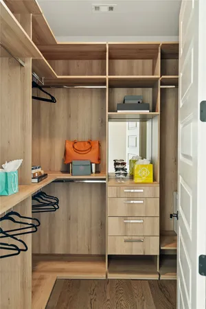 $27,413 | 600 Guadalupe Street, Unit 6306, Austin, TX 78701