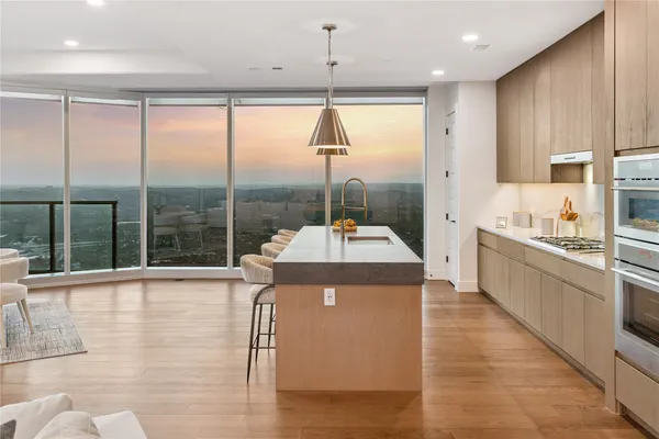 $27,413 | 600 Guadalupe Street, Unit 6306, Austin, TX 78701