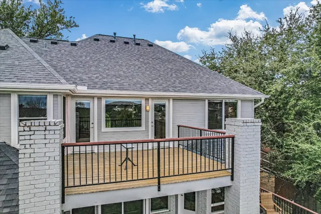 $1,300,000 | 7901 Jester Boulevard, Austin, TX 78730