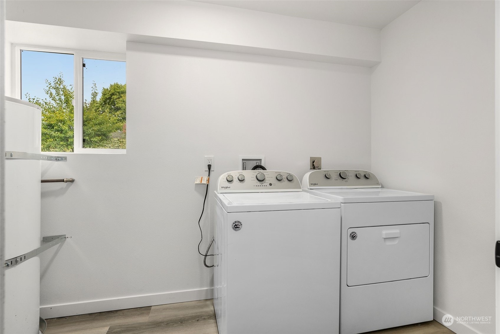 3932 South Morgan Street Seattle, WA 98118 - Photo 27 of 40 a utility room with dryer and washer