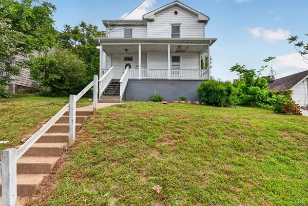 $179,900 | 818 Pierce Street, Lynchburg, VA 24501