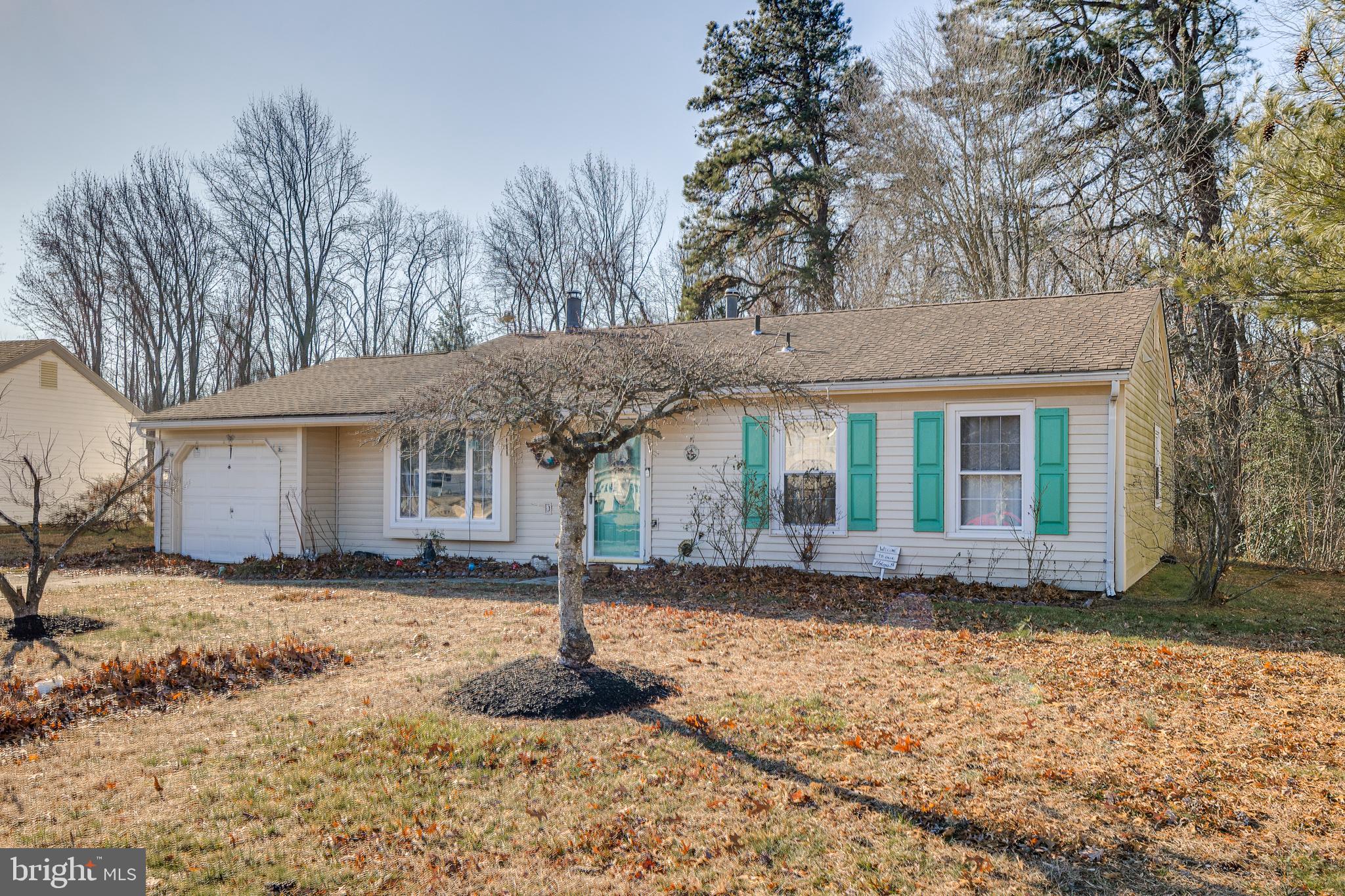 46 Lupus Lane Sewell, NJ 08080 - Photo 3 of 24