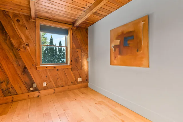 $599,900 | 12 Laurence Way, Falmouth, ME 04105