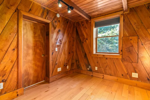 $599,900 | 12 Laurence Way, Falmouth, ME 04105