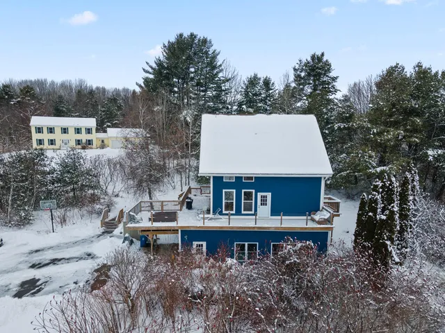 $599,900 | 12 Laurence Way, Falmouth, ME 04105