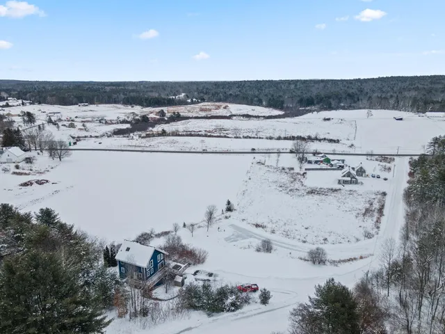 $599,900 | 12 Laurence Way, Falmouth, ME 04105