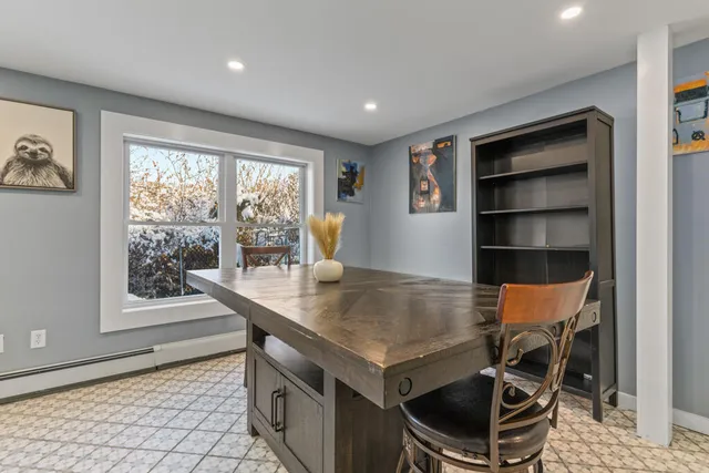 $599,900 | 12 Laurence Way, Falmouth, ME 04105