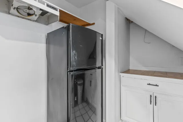 $599,900 | 12 Laurence Way, Falmouth, ME 04105