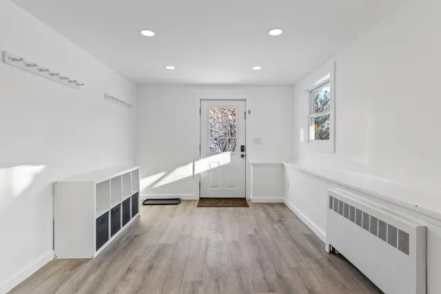 $599,900 | 12 Laurence Way, Falmouth, ME 04105