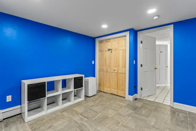 $599,900 | 12 Laurence Way, Falmouth, ME 04105