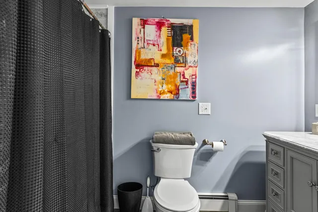 $599,900 | 12 Laurence Way, Falmouth, ME 04105