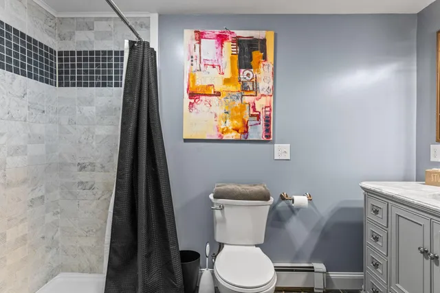 $599,900 | 12 Laurence Way, Falmouth, ME 04105