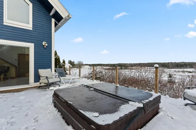 $599,900 | 12 Laurence Way, Falmouth, ME 04105