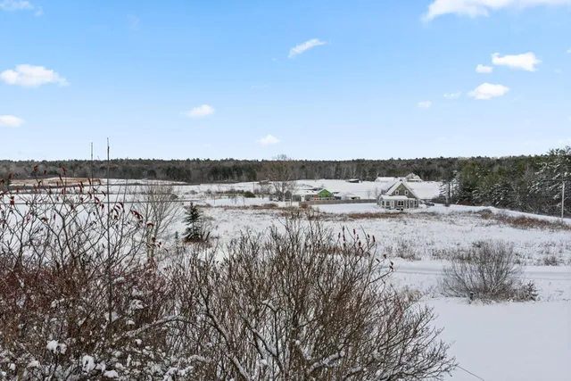 $599,900 | 12 Laurence Way, Falmouth, ME 04105