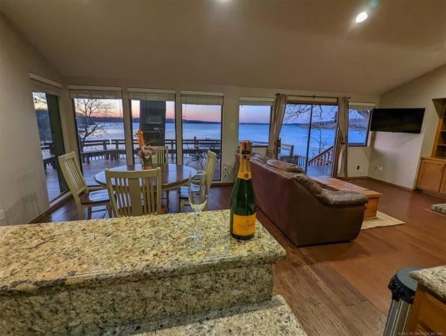 230 Private Road 97 Road Eucha, OK 74342 - Photo 7 of 33 Gallery Image 7