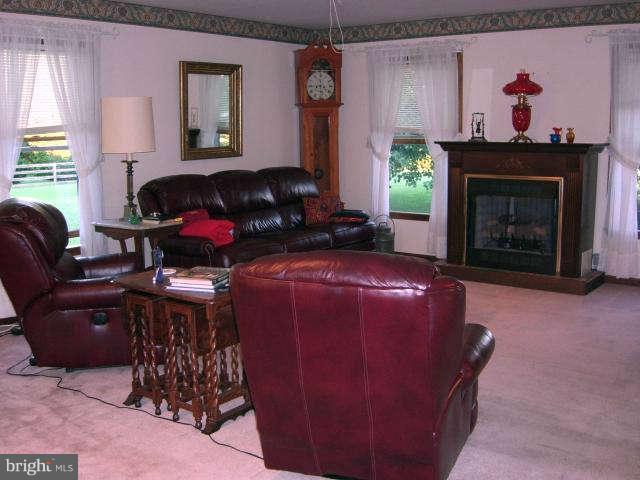 4302 Valley View Road Middletown, MD 21769 - Photo 13 of 22 Super big living room