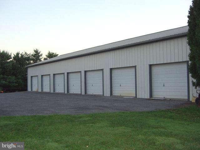 4302 Valley View Road Middletown, MD 21769 - Photo 22 of 22 NINE GARAGE BAY DOORS on large garage