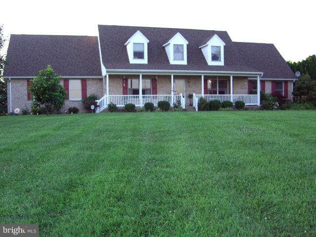 4302 Valley View Road Middletown, MD 21769 - Photo 4 of 22 All BRICK CAPE COD