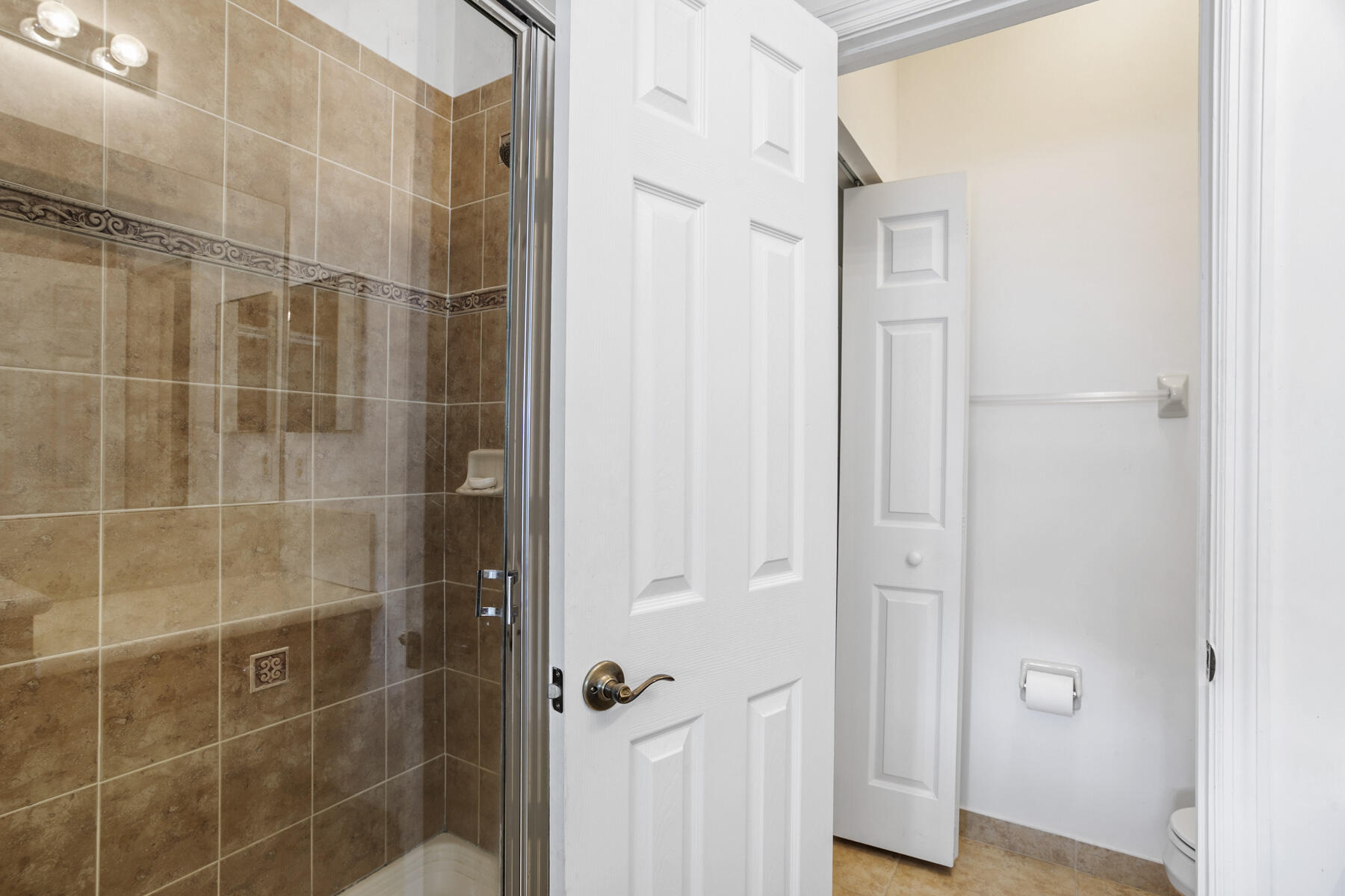 114 Locustberry Lane, Unit 101 Jupiter, FL 33458 - Photo 16 of 59 114_L-Berry_42_MLS