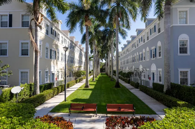 $469,000 | 114 Locustberry Lane, Unit 101, Jupiter, FL 33458