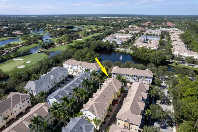 $469,000 | 114 Locustberry Lane, Unit 101, Jupiter, FL 33458