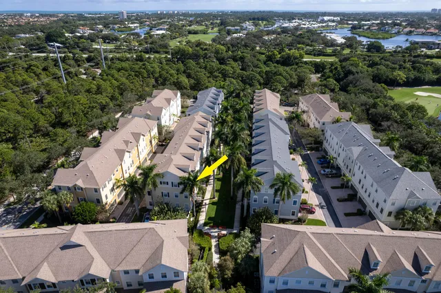 $469,000 | 114 Locustberry Lane, Unit 101, Jupiter, FL 33458