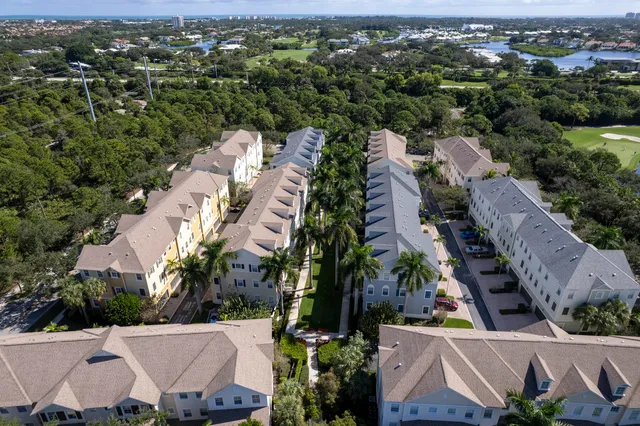 $469,000 | 114 Locustberry Lane, Unit 101, Jupiter, FL 33458