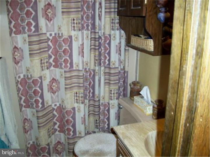 572 Lincoln Road Pilesgrove, NJ 08098 - Photo 13 of 16 Master Bathroom