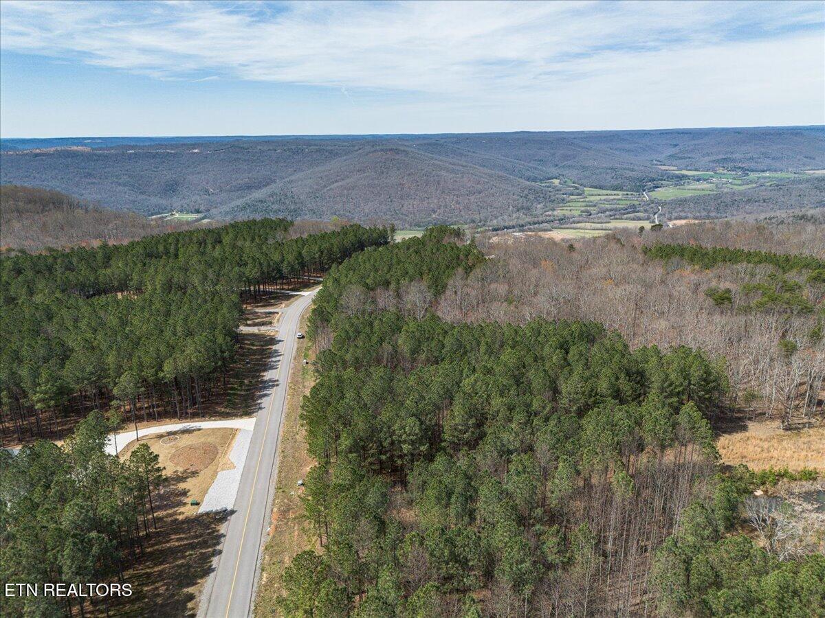 Waterwheel Way, Unit 342 Jasper, TN 37347 - Photo 5 of 9 08-DJI_0006 (2)
