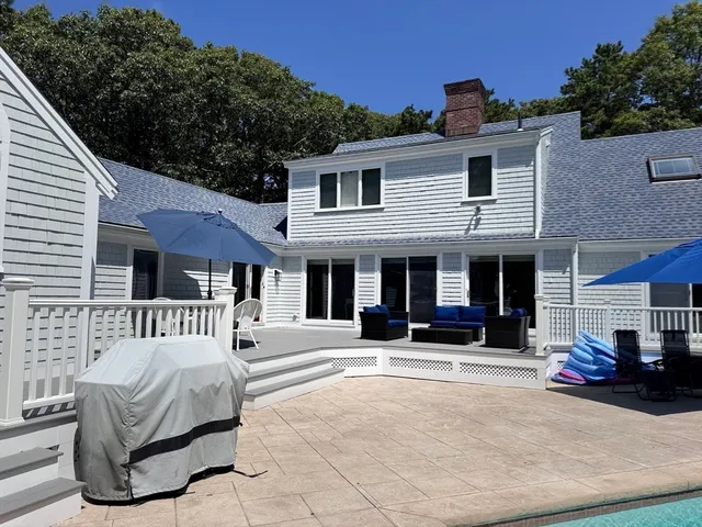 $1,875,000 | 6 Heron Way, Mashpee, MA 02649
