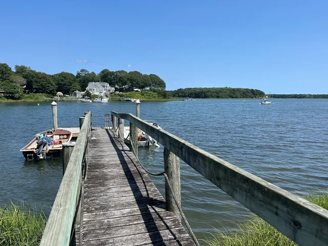 $1,875,000 | 6 Heron Way, Mashpee, MA 02649