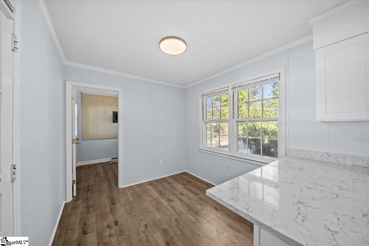 409 Strange Road Taylors, SC 29687 - Photo 4 of 30