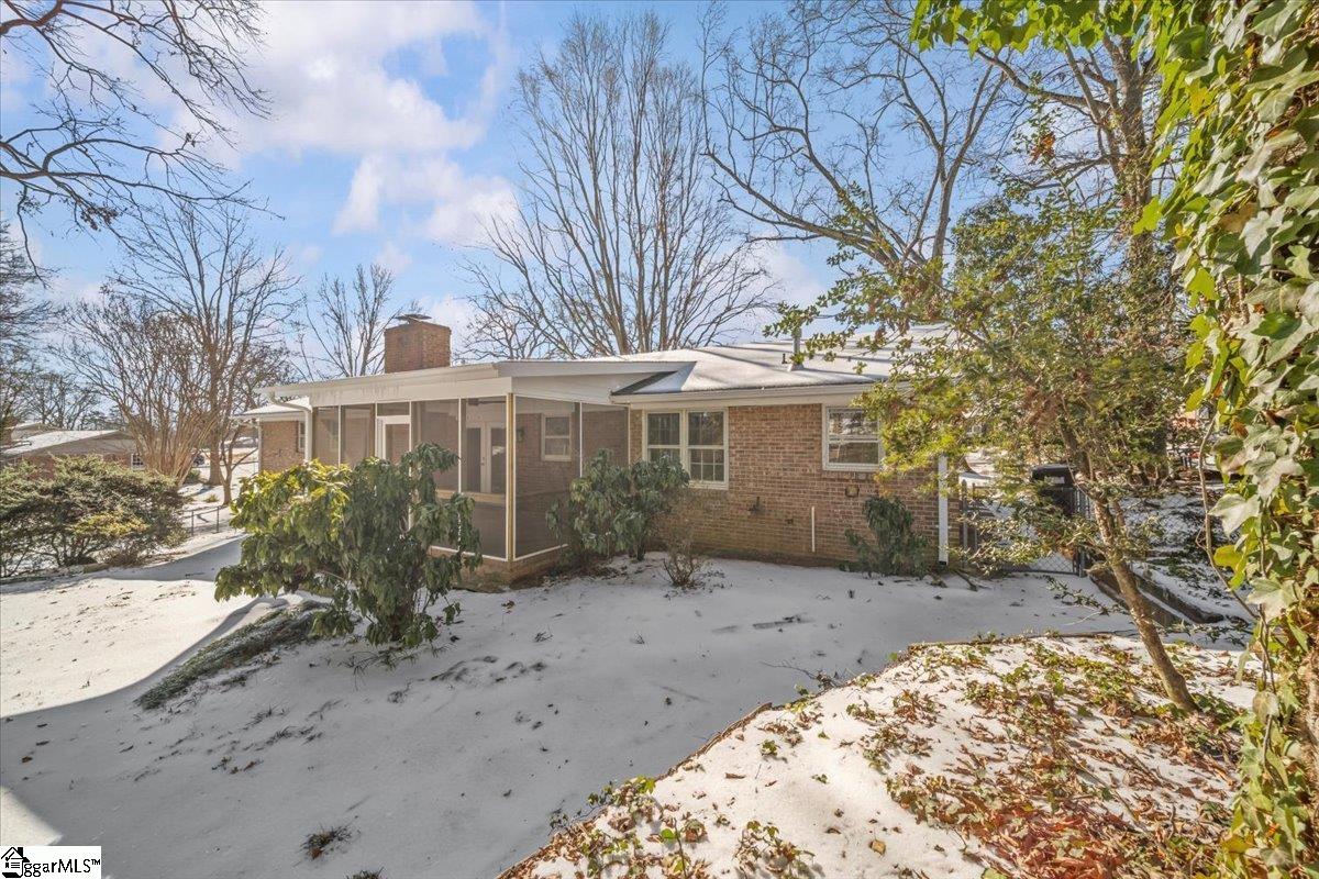 409 Strange Road Taylors, SC 29687 - Photo 9 of 30