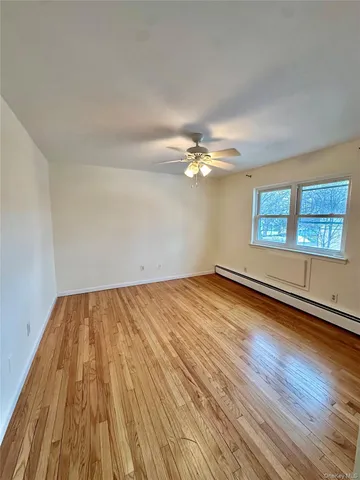 $2,000 | 174 North Middletown Road, Unit A3, Pearl River, NY 10965