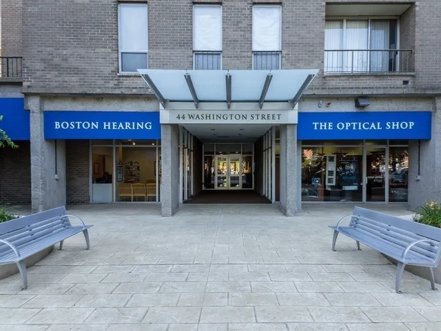 $2,600 | 44 Washington Street, Unit 304, Brookline, MA 02445