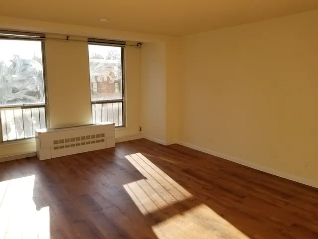 $2,600 | 44 Washington Street, Unit 304, Brookline, MA 02445