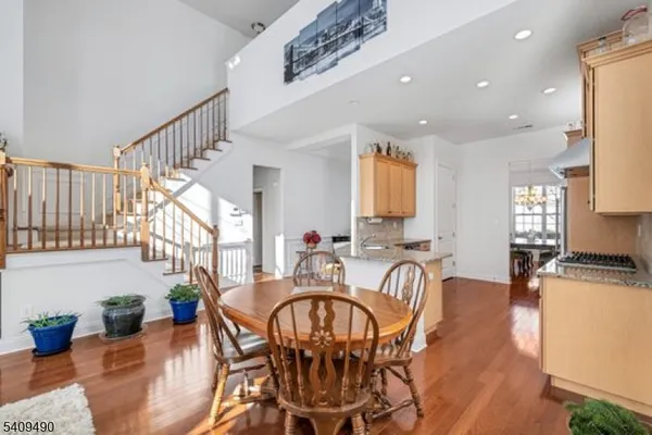$899,000 | 4 Virgil Lane, Flanders, NJ 07836