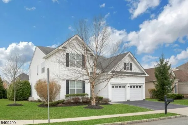 $899,000 | 4 Virgil Lane, Flanders, NJ 07836