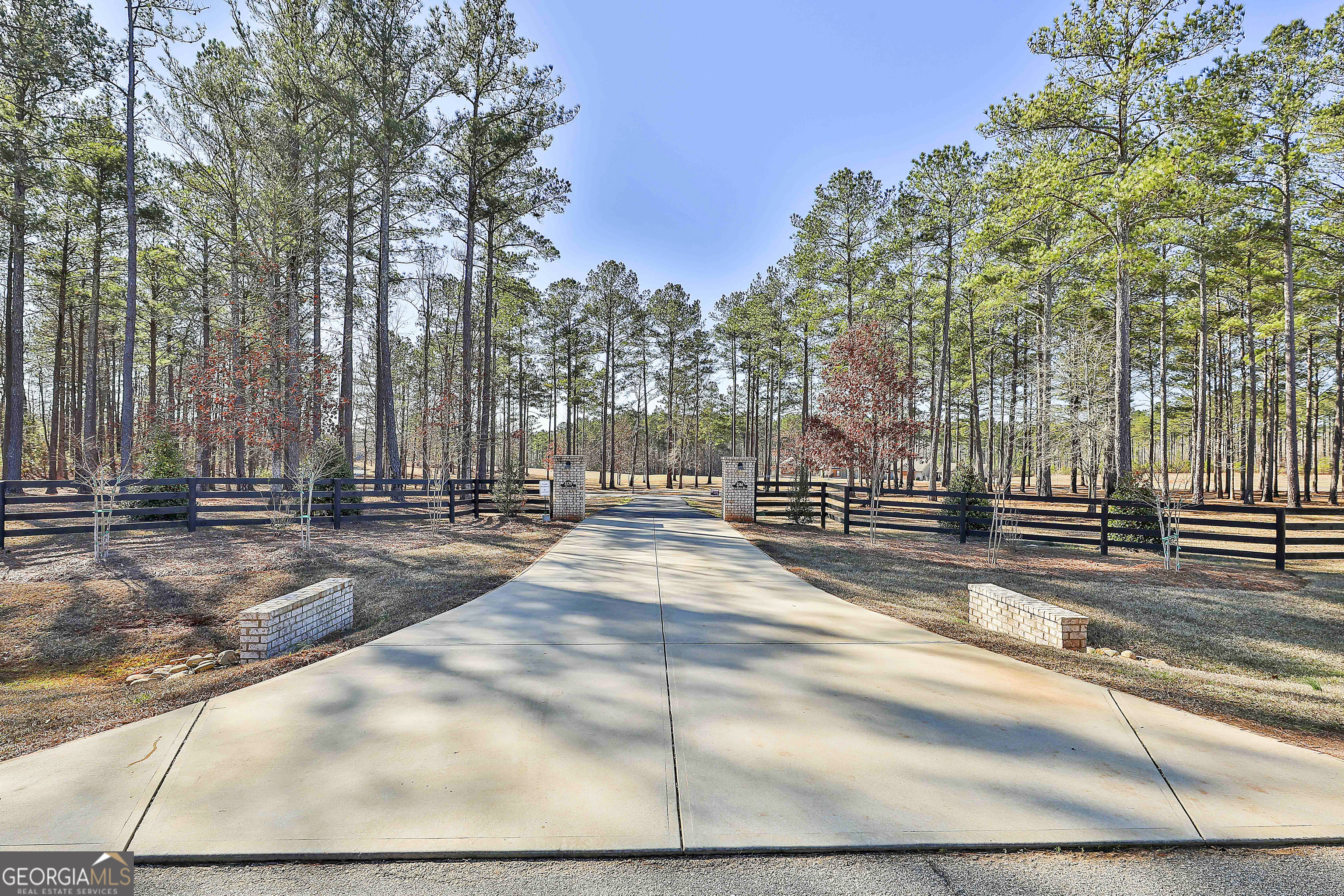 2161 Bear Creek Road Moreland, GA 30259 - Photo 5 of 137