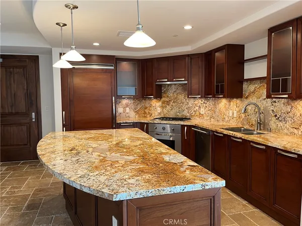 $4,700 | 8087 Scholarship, Irvine, CA 92612