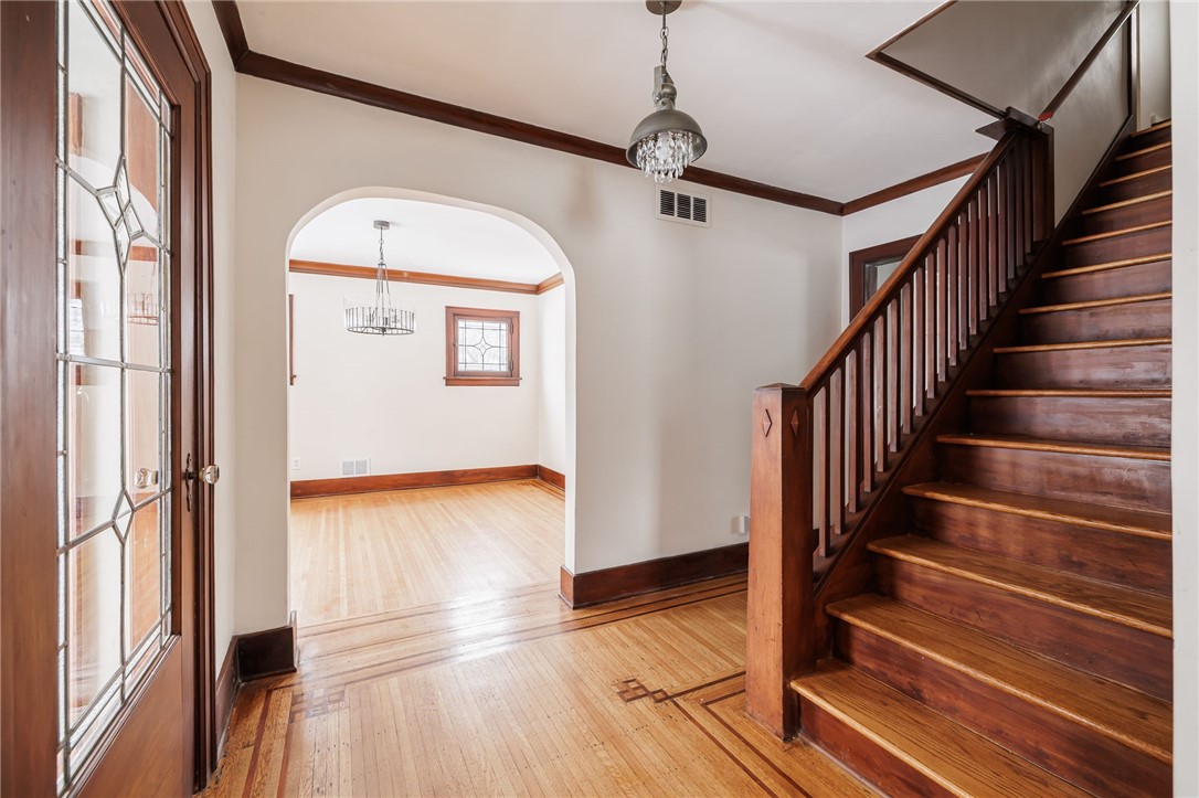 95 Fairhaven Road Brighton, NY 14610 - Photo 4 of 35