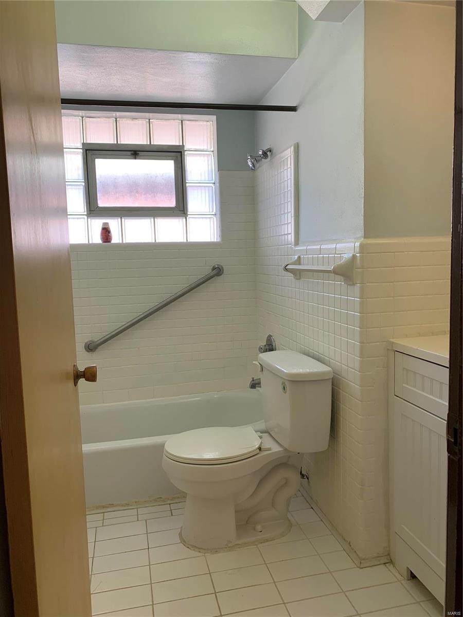 7436 Morgan Ford Road St. Louis, MO 63116 - Photo 13 of 28 Gallery Image 13