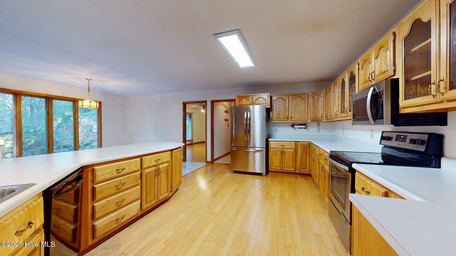 1236 Rays Bridge Road Whispering Pines, NC 28327 - Photo 15 of 95 1236-Rays-Bridge-Rd-11132025_195626