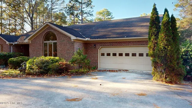 $2,200 | 1236 Rays Bridge Road, Whispering Pines, NC 28327